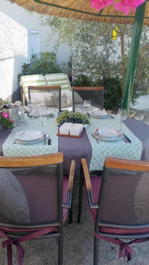Apartments Pipi Pakoštane Екстериор снимка