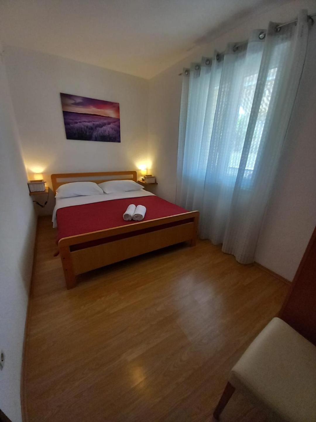 Apartments Pipi Pakoštane Екстериор снимка