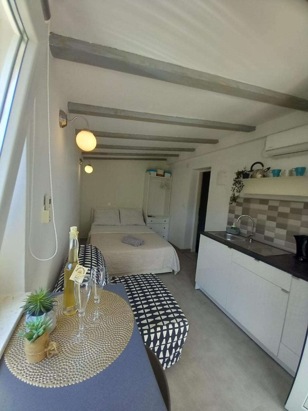 Apartments Pipi Pakoštane Екстериор снимка