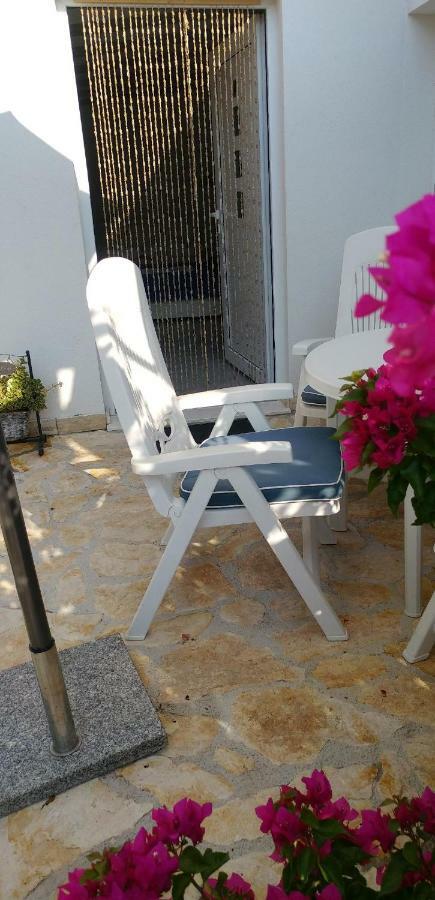 Apartments Pipi Pakoštane Екстериор снимка